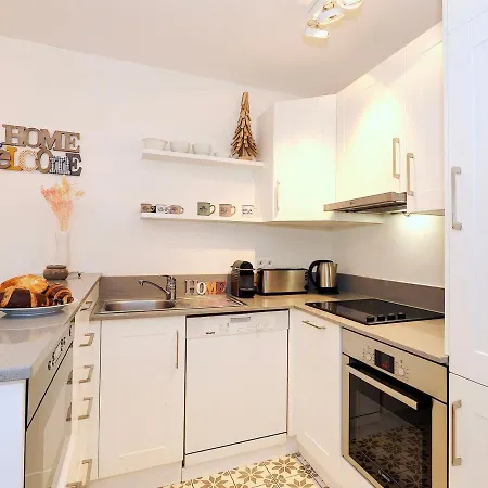 Neuf, Confort, 2 Ch, Balcon Sud, Parking, Wifi - Fr-1-575-14 Apartment Courchevel