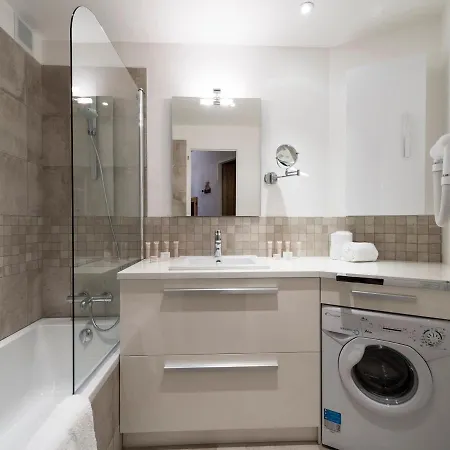 Lägenhet A Courchevel: Balcon Sud, 4-6 Pers. - Fr-1-575-14 Courchevel